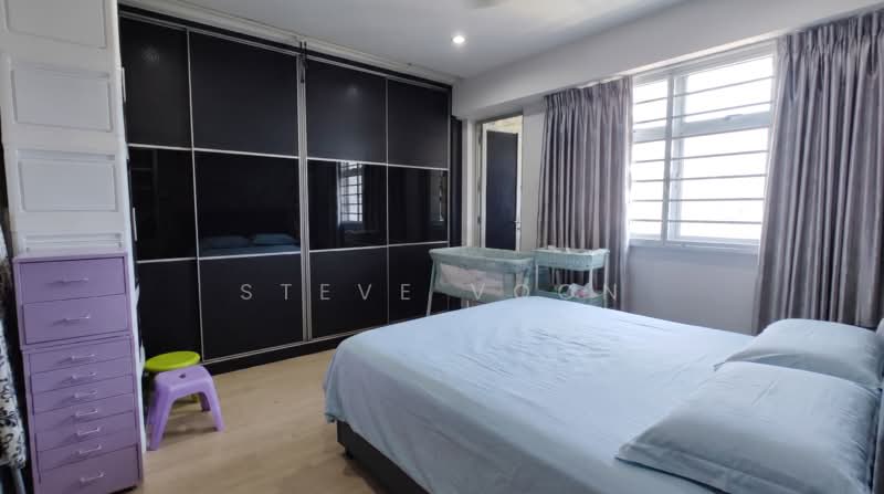 251 Hougang Avenue 3, 251 Hougang Avenue 3, 3 Bedrooms, 1,345 sqft, HDB Flat For Sale, by Steve Voon, 500229591 - Bedroom - PropertyGuru.com.sg