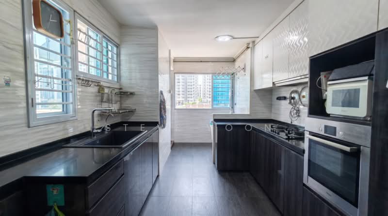 251 Hougang Avenue 3, 251 Hougang Avenue 3, 3 Bedrooms, 1,345 sqft, HDB Flat For Sale, by Steve Voon, 500229591 - Kitchen - PropertyGuru.com.sg