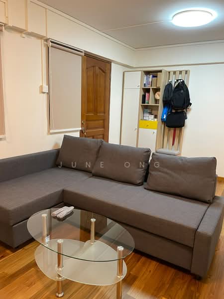 45 Telok Blangah Drive, 45 Telok Blangah Drive, 1 Bedroom, 484 sqft, HDB Flat For Sale, by June Ong, 500229605 - Living Room - PropertyGuru.com.sg