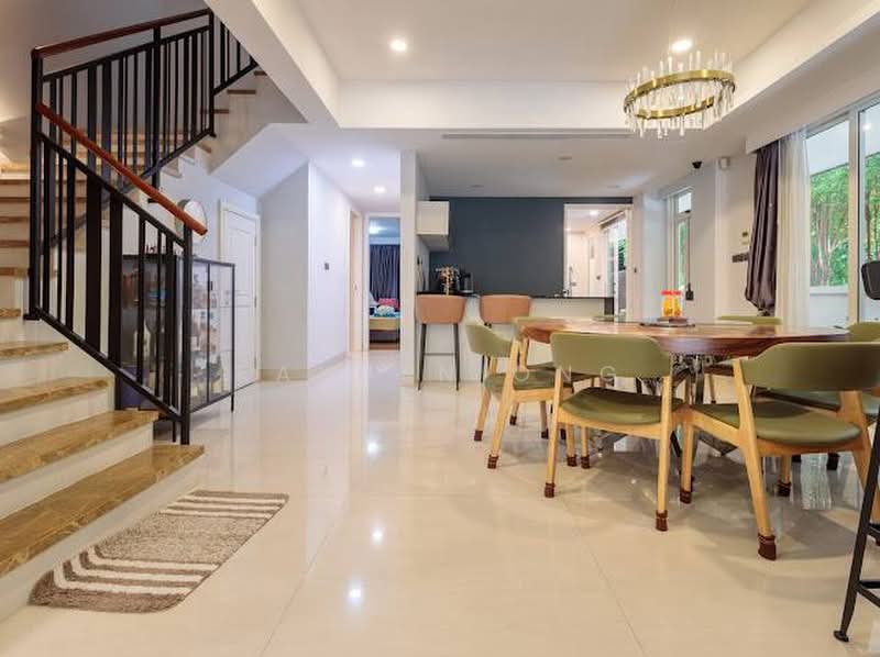 Homes at Eastwood Place, 8 Eastwood Place, 6 Bedrooms, 5,200 sqft, Terraced House For Sale, by Kayden Ong, 500229608 - Interior - PropertyGuru.com.sg
