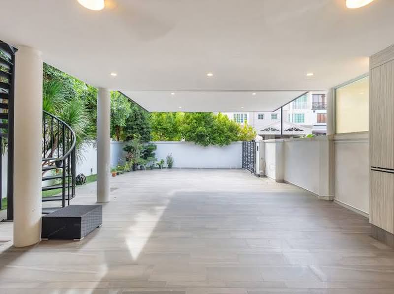 Homes at Eastwood Place, 8 Eastwood Place, 6 Bedrooms, 5,200 sqft, Terraced House For Sale, by Kayden Ong, 500229608 - Exterior - PropertyGuru.com.sg