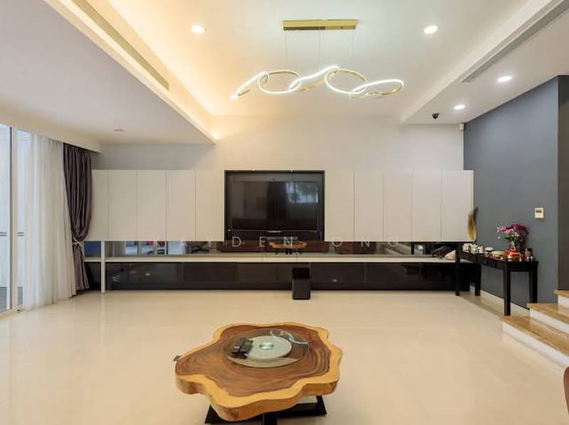 Homes at Eastwood Place, 8 Eastwood Place, 6 Bedrooms, 5,200 sqft, Terraced House For Sale, by Kayden Ong, 500229608 - Living Room - PropertyGuru.com.sg