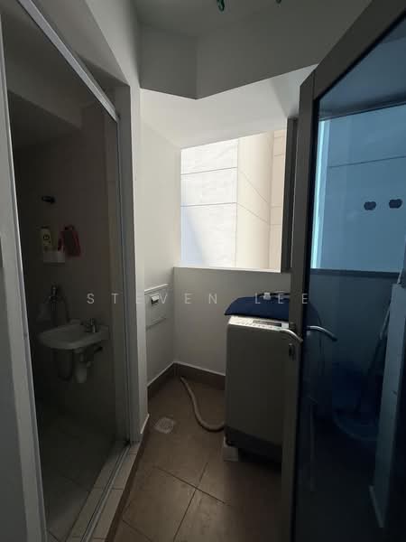 Blue Horizon, 25 West Coast Crescent, 3 Bedrooms, 1,163 sqft, Condominium For Sale, by Steven Lee, 500229609 - Bathroom - PropertyGuru.com.sg