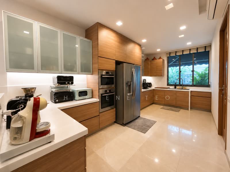 Rare 5,100sqft Corner Terrace | Pool + Lift | Multi-Gen Family Sanctuary, Inggu Road, 5 Bedrooms, 5,100 sqft, Corner Terrace For Sale, by Sharlene Teo, 500229620 - Dry Kitchen - PropertyGuru.com.sg