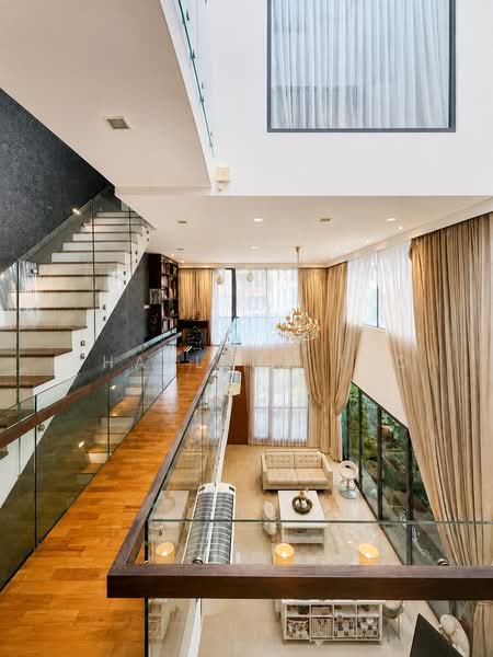 Rare 5,100sqft Corner Terrace | Pool + Lift | Multi-Gen Family Sanctuary, Inggu Road, 5 Bedrooms, 5,100 sqft, Corner Terrace For Sale, by Sharlene Teo, 500229620 - Living Room - PropertyGuru.com.sg