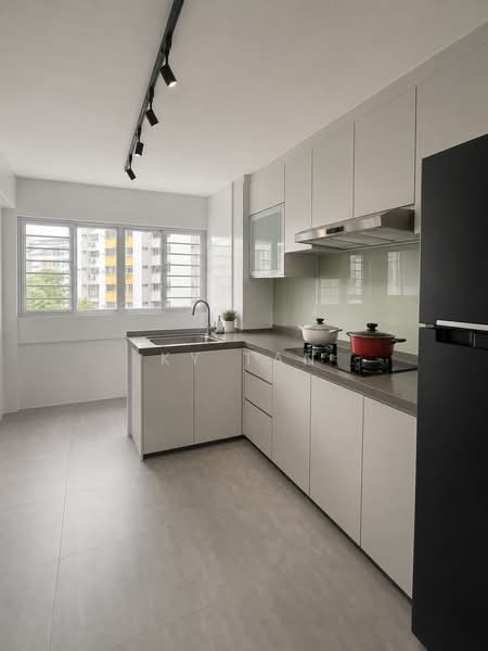 211 Serangoon Avenue 4, 211 Serangoon Avenue 4, 3 Bedrooms, 1,001 sqft, HDB Flat For Sale, by KY Tan, 500229633 - Kitchen - PropertyGuru.com.sg