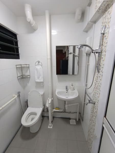 Hougang Street 11, Hougang St 11, 2 Bedrooms, 721 sqft, HDB Flat For Sale, by Midco Tee, 500229634 - Bathroom - PropertyGuru.com.sg