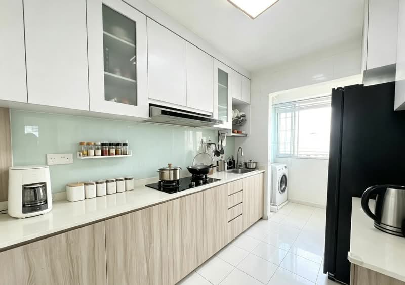 53 Commonwealth Drive, 53 Commonwealth Drive, 3 Bedrooms, 1,033 sqft, HDB Flat For Rent, by Cedric Chan, 500229641 - Kitchen - PropertyGuru.com.sg