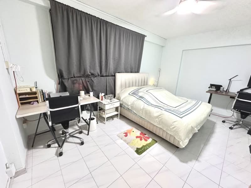 350 Yishun Avenue 11, 350 Yishun Avenue 11, 3 Bedrooms, 1,163 sqft, HDB Flat For Sale, by Jason Lim, 500229651 - Bedroom - PropertyGuru.com.sg