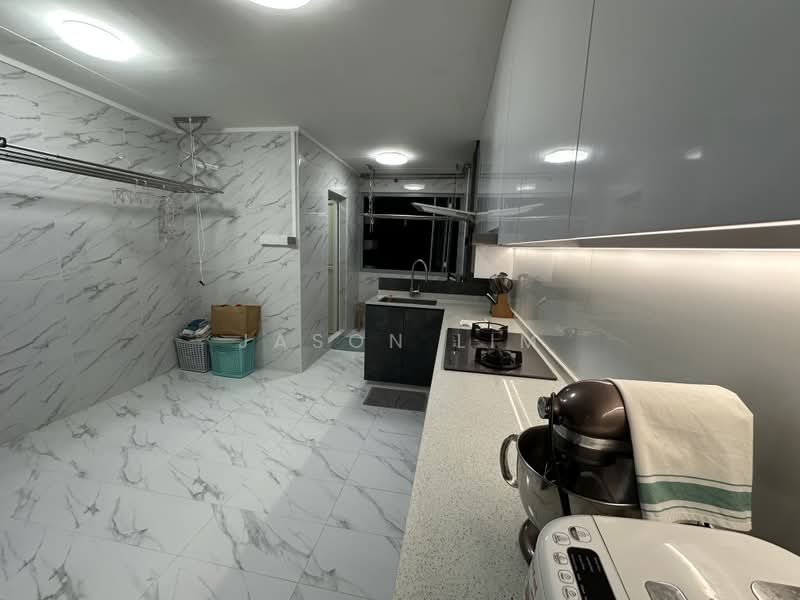 350 Yishun Avenue 11, 350 Yishun Avenue 11, 3 Bedrooms, 1,163 sqft, HDB Flat For Sale, by Jason Lim, 500229651 - Kitchen - PropertyGuru.com.sg