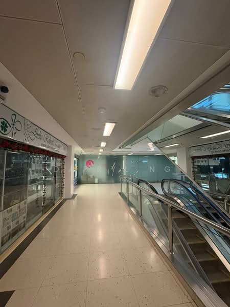Cuppage Plaza, 5 Koek Road, 200 sqft, Mall Shop For Rent, by Darryl Ng, 500229653 - Corridor - CommercialGuru.com.sg
