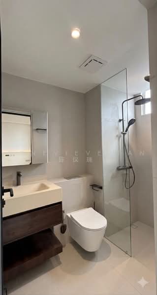 Nicole Green, 68 Guillemard Road, Room Rental, 180 sqft, Apartment For Rent, by Genevieve Tan 陈仪珠, 500229658 - Bathroom - PropertyGuru.com.sg