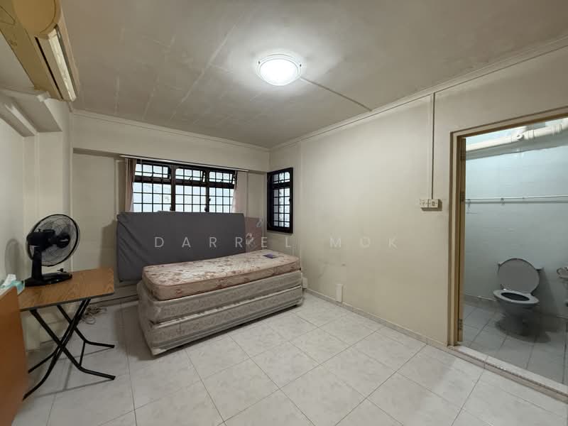 330 Sembawang Close, 330 Sembawang Close, 3 Bedrooms, 1,087 sqft, HDB Flat For Rent, by Darrel Mok, 500229670 - Bedroom - PropertyGuru.com.sg