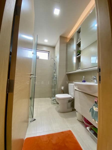 The Skywoods, 7 Dairy Farm Heights, 3 Bedrooms, 1,163 sqft, Condominium For Sale, by Chris Yeo, 500229671 - Bathroom - PropertyGuru.com.sg