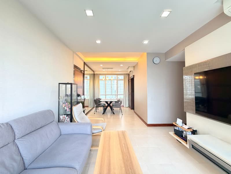 Casablanca, 25 Rosewood Drive, 2 Bedrooms, 926 sqft, Condominium For Sale, by Venelyn Ong, 500229675 - Living Room - PropertyGuru.com.sg
