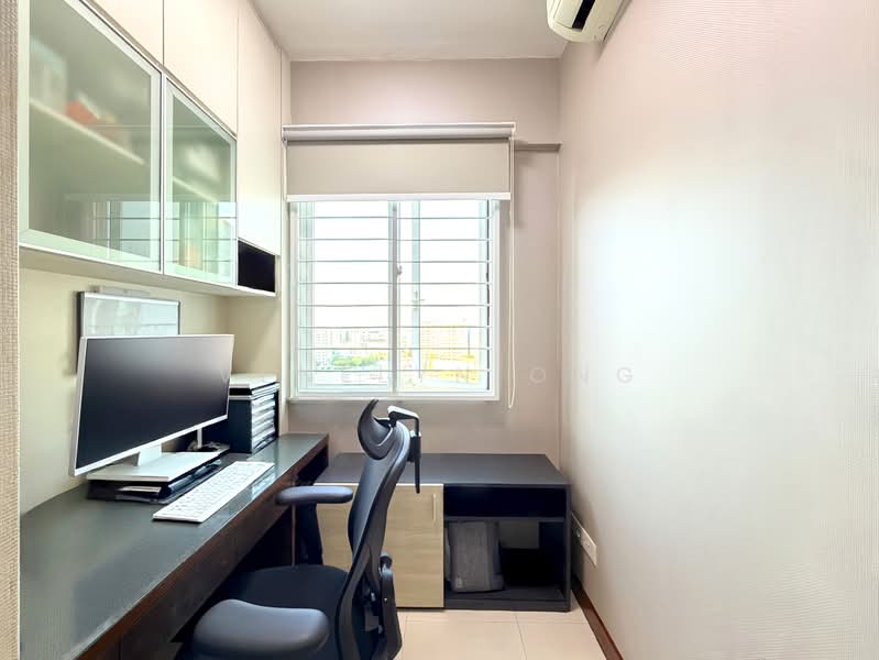 Casablanca, 25 Rosewood Drive, 2 Bedrooms, 926 sqft, Condominium For Sale, by Venelyn Ong, 500229675 - Study - PropertyGuru.com.sg