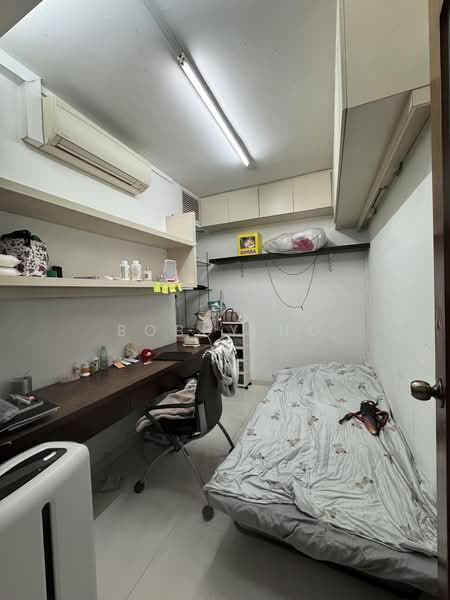 362 Woodlands Avenue 5, 362 Woodlands Avenue 5, 5 Bedrooms, 1,550 sqft, HDB Flat For Rent, by Bobby Ho, 500229677 - Bedroom - PropertyGuru.com.sg