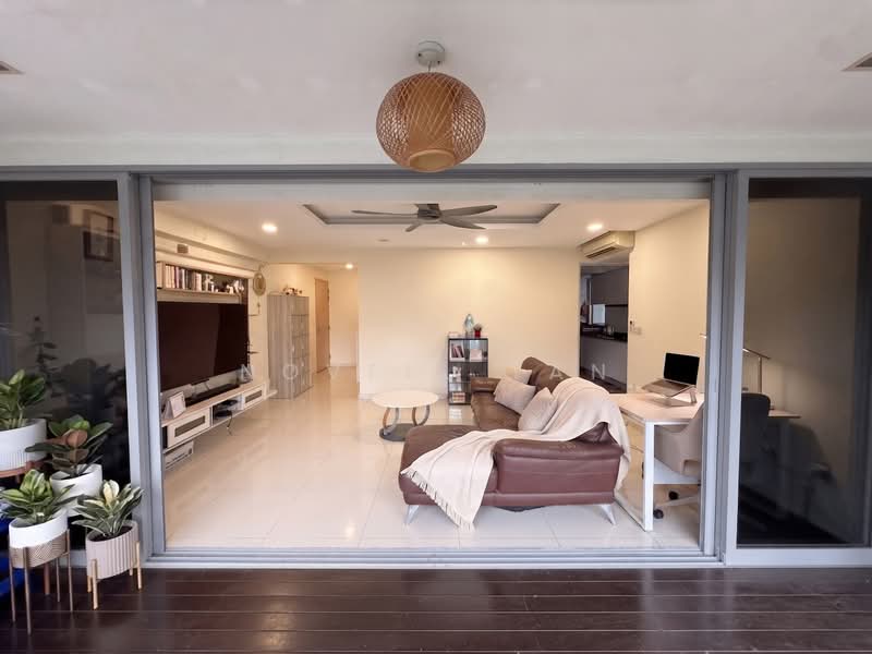 138B Lorong 1A Toa Payoh, 138B Lorong 1A Toa Payoh, 3 Bedrooms, 1,216 sqft, HDB Flat For Sale, by Novell Tan, 500229691 - Living Room - PropertyGuru.com.sg