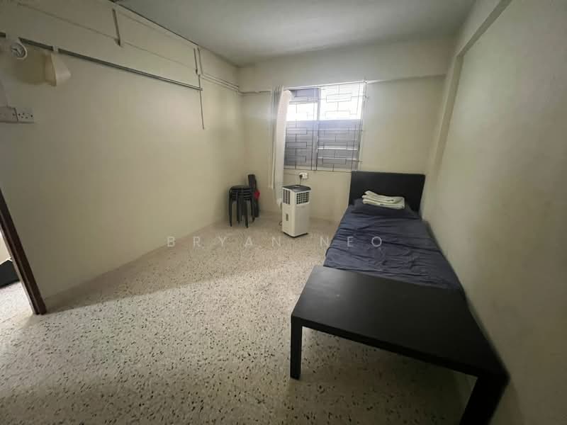 6 Hougang Avenue 3, 6 Hougang Avenue 3, 2 Bedrooms, 635 sqft, HDB Flat For Rent, by Bryan Neo, 500229695 - Bedroom - PropertyGuru.com.sg