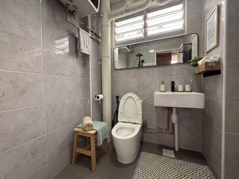 17 Toh Yi Drive, 17 Toh Yi Drive, 4 Bedrooms, 1,377 sqft, HDB Flat For Sale, by Jennifer Ong, 500229697 - Bathroom - PropertyGuru.com.sg