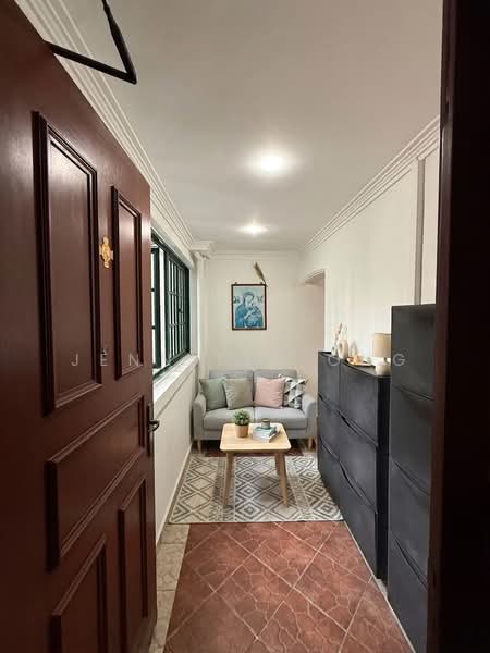 17 Toh Yi Drive, 17 Toh Yi Drive, 4 Bedrooms, 1,377 sqft, HDB Flat For Sale, by Jennifer Ong, 500229697 - Living Room - PropertyGuru.com.sg