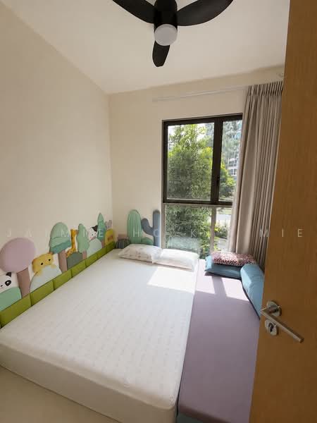 Sea Horizon, 23 Pasir Ris Rise, 3 Bedrooms, 1,109 sqft, Executive Condominium For Sale, by Jaimie Ho Kit Mie, 500229700 - Bedroom - PropertyGuru.com.sg