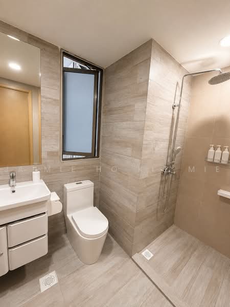 Sea Horizon, 23 Pasir Ris Rise, 3 Bedrooms, 1,109 sqft, Executive Condominium For Sale, by Jaimie Ho Kit Mie, 500229700 - Bathroom - PropertyGuru.com.sg