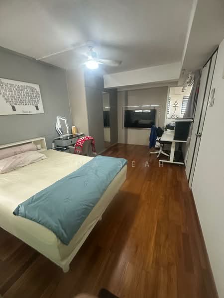 205 Toa Payoh North, 205 Toa Payoh North, 1 Bedroom, 807 sqft, HDB Flat For Rent, by Lina Seah, 500229702 - Bedroom with TV (rotatable) - PropertyGuru.com.sg