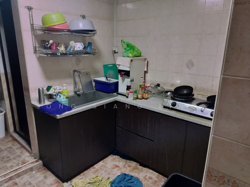 152 Jalan Teck Whye, 152 Jalan Teck Whye, 3 Bedrooms, 1,109 sqft, HDB Flat For Sale, by Ong Siang Ling, 500229706 - Kitchen - PropertyGuru.com.sg