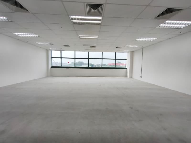 Changi Logistics Centre, 19 Loyang Way, Changi Airport / Changi Village, 1,065 sqft, Factory / Workshop (B2) For Rent, by Thomas Yee, 500229707 - Interior - CommercialGuru.com.sg