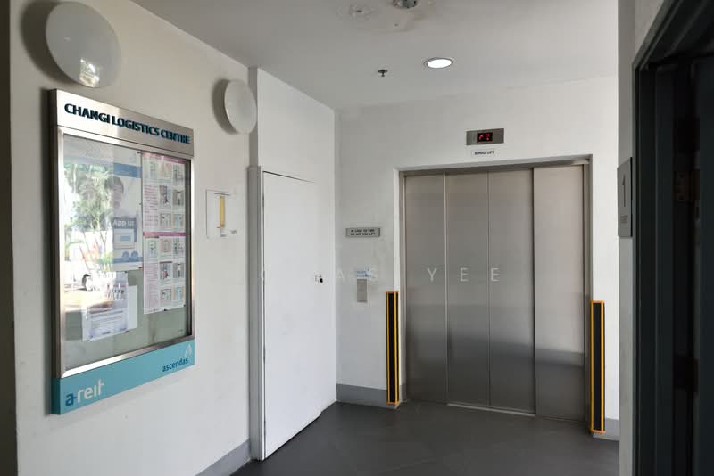 Changi Logistics Centre, 19 Loyang Way, Changi Airport / Changi Village, 1,065 sqft, Factory / Workshop (B2) For Rent, by Thomas Yee, 500229707 - Corridor - CommercialGuru.com.sg