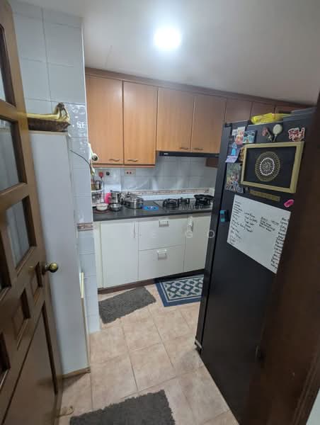 Eastvale, 31 Pasir Ris Drive 3, 3 Bedrooms, 1,195 sqft, Condominium For Sale, by Irene Goh, 500229708 - Kitchen - PropertyGuru.com.sg