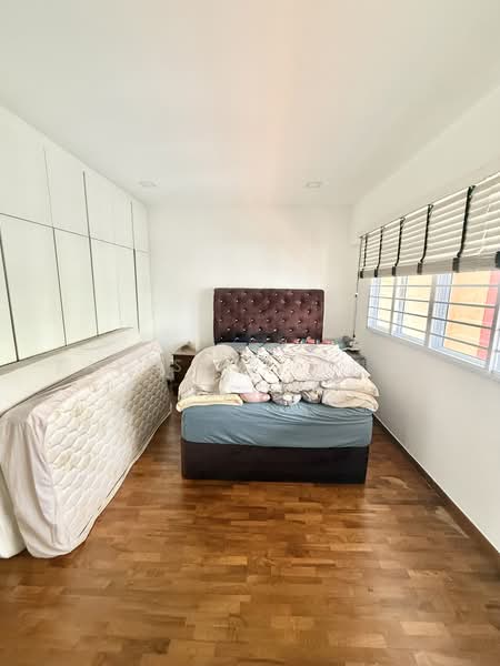 405 Jurong West Street 42, 405 Jurong West Street 42, 3 Bedrooms, 1,690 sqft, HDB Flat For Sale, by Zan Sim (沈瓒延), 500229730 - Bedroom - PropertyGuru.com.sg