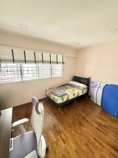 405 Jurong West Street 42, 405 Jurong West Street 42, 3 Bedrooms, 1,690 sqft, HDB Flat For Sale, by Zan Sim (沈瓒延), 500229730 - Bedroom - PropertyGuru.com.sg