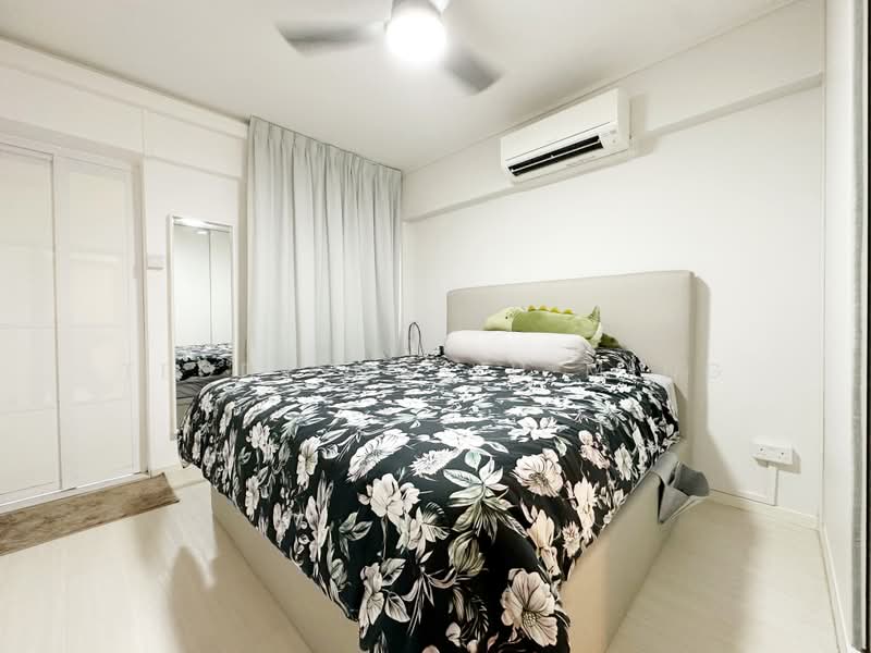 125 Bedok North Road, 125 Bedok North Road, 2 Bedrooms, 893 sqft, HDB Flat For Sale, by Teddy Ng Yu Ming, 500229731 - Bedroom - PropertyGuru.com.sg