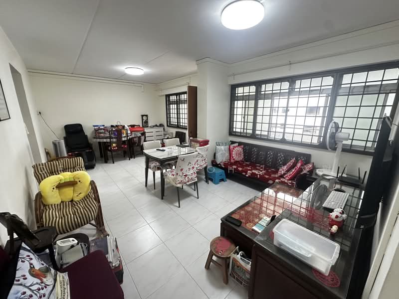508 Jelapang Road, 508 Jelapang Road, 3 Bedrooms, 968 sqft, HDB Flat For Sale, by Desmond Toh (卓文财), 500229733 - Living Room - PropertyGuru.com.sg