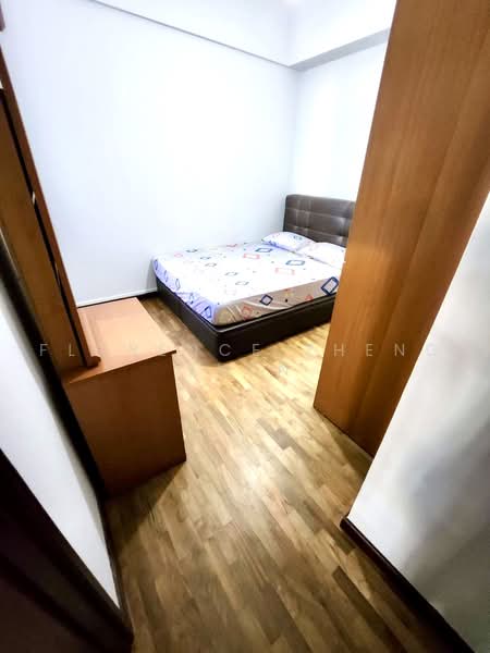 Global Ville, 20 Jalan Raja Udang, 2 Bedrooms, 905 sqft, Condominium For Rent, by Florence Zheng Zhen, 500229739 - Bedroom - PropertyGuru.com.sg