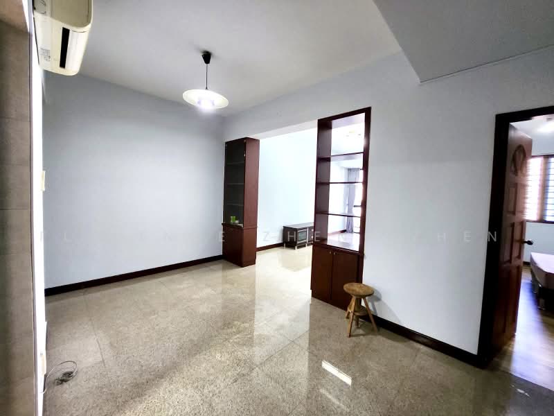 Global Ville, 20 Jalan Raja Udang, 2 Bedrooms, 905 sqft, Condominium For Rent, by Florence Zheng Zhen, 500229739 - Living Room - PropertyGuru.com.sg