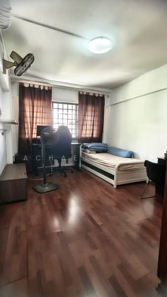 552 Jurong West Street 42, 552 Jurong West Street 42, Boon Lay / Jurong / Tuas, 3 Bedrooms, 1,453 sqft, HDB Flat For Sale, by Rachael Chew, 500229748 - Bedroom - PropertyGuru.com.sg
