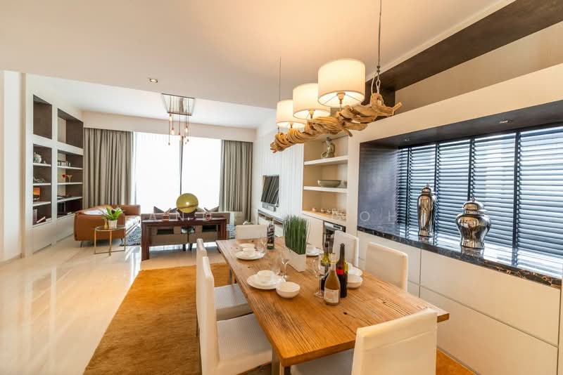 Belle Vue Residences, 33 Oxley Walk, 3 Bedrooms, 3,638 sqft, Condominium For Sale, by Andrew Goh, 500229753 - Living Room - PropertyGuru.com.sg