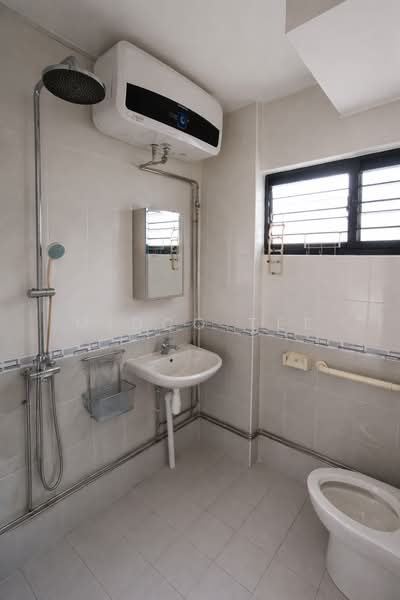58 Dakota Crescent, 58 Dakota Crescent, Room Rental, 140 sqft, HDB Flat For Rent, by Midco Tee, 500229756 - Bathroom - PropertyGuru.com.sg