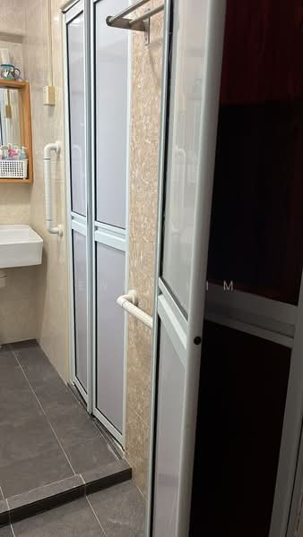 5 Boon Keng Road, 5 Boon Keng Road, Room Rental, 108 sqft, HDB Flat For Rent, by Jenny Lim, 500229769 - Bathroom - PropertyGuru.com.sg