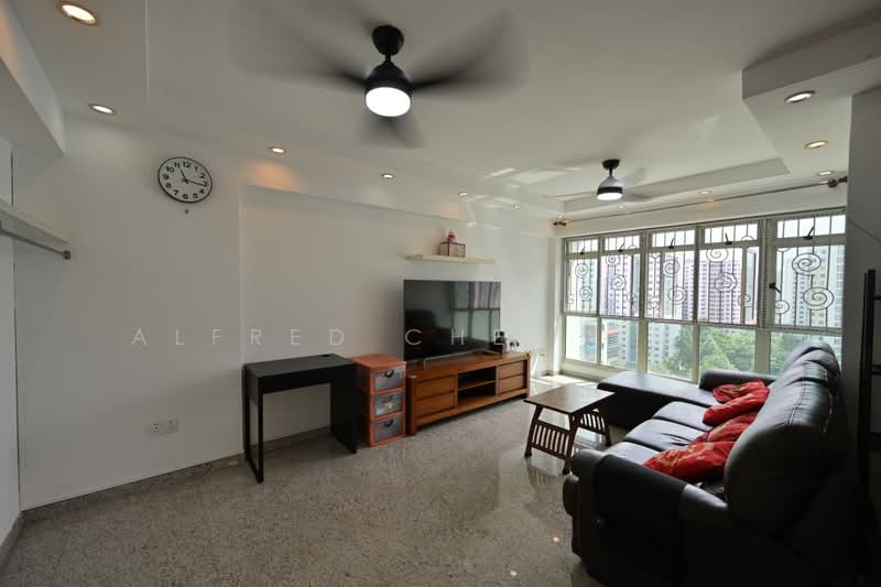 128B Punggol Field Walk, 128B Punggol Field Walk, 3 Bedrooms, 1,184 sqft, HDB Flat For Sale, by Alfred Chee 徐仲宏, 500229777 - Spacious Living Area - PropertyGuru.com.sg