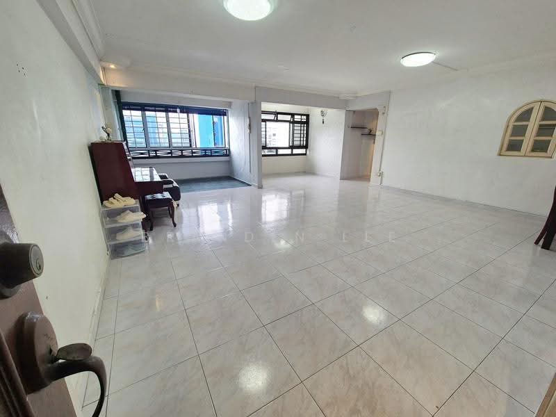 291B Bukit Batok Street 24, 291B Bukit Batok Street 24, Dairy Farm / Bukit Panjang / Choa Chu Kang, 3 Bedrooms, 1,302 sqft, HDB Flat For Sale, by Branden Lee, 500229791 - Living Room - PropertyGuru.com.sg