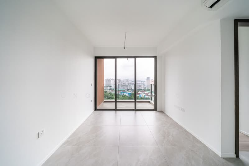 AMO Residence, 21 Ang Mo Kio Rise, 3 Bedrooms, 958 sqft, Condominium For Rent, by Ong Yu Rong, 500229795 - Balcony - PropertyGuru.com.sg