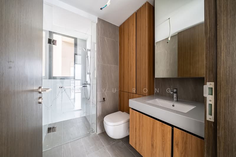 AMO Residence, 21 Ang Mo Kio Rise, 3 Bedrooms, 958 sqft, Condominium For Rent, by Ong Yu Rong, 500229795 - Bathroom - PropertyGuru.com.sg