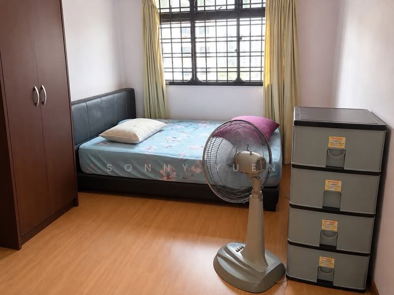 309 Canberra Road, 309 Canberra Road, 3 Bedrooms, 1,291 sqft, HDB Flat For Rent, by Sonny Yuen, 500229798 - Bedroom - PropertyGuru.com.sg