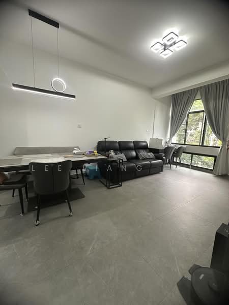 Hillview Heights, 27 Hillview Avenue, 2 Bedrooms, 980 sqft, Condominium For Sale, by Lee Liang Fei, 500229809 - Living Room - PropertyGuru.com.sg