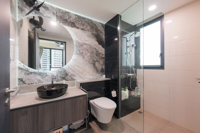 Gem Residences, 3 Lorong 5 Toa Payoh, 3 Bedrooms, 947 sqft, Condominium For Sale, by Clara Low, 500229824 - Bathroom - PropertyGuru.com.sg