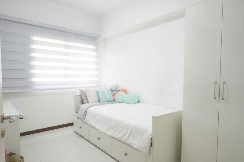 801B Keat Hong Close, 801B Keat Hong Close, Dairy Farm / Bukit Panjang / Choa Chu Kang, 3 Bedrooms, 990 sqft, HDB Flat For Sale, by Anthea Heng, 500229827 - Bedroom - PropertyGuru.com.sg